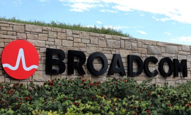 博通AI芯片狂飙106%盘后跳涨4%-芯城品牌采购网